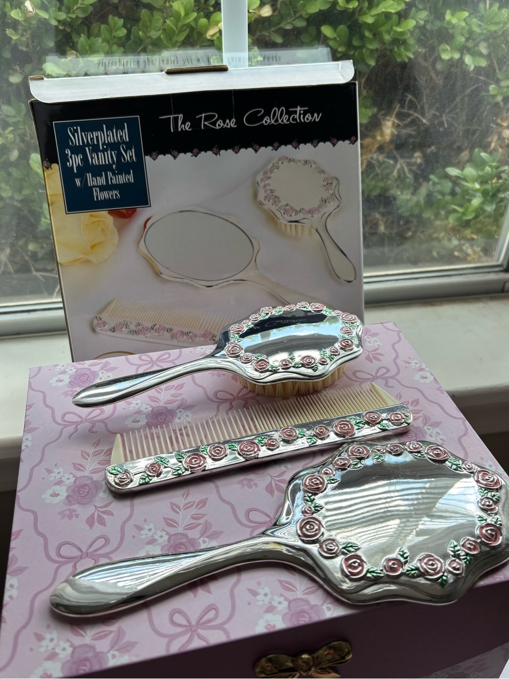 Vintage studio silversmith’s silverplated 3-piece vanity set